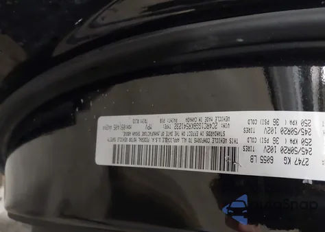 2019 Chrysler Pacifica Limited z USA, uszkodzony, nr VIN 2C4RC1GG6KR541232